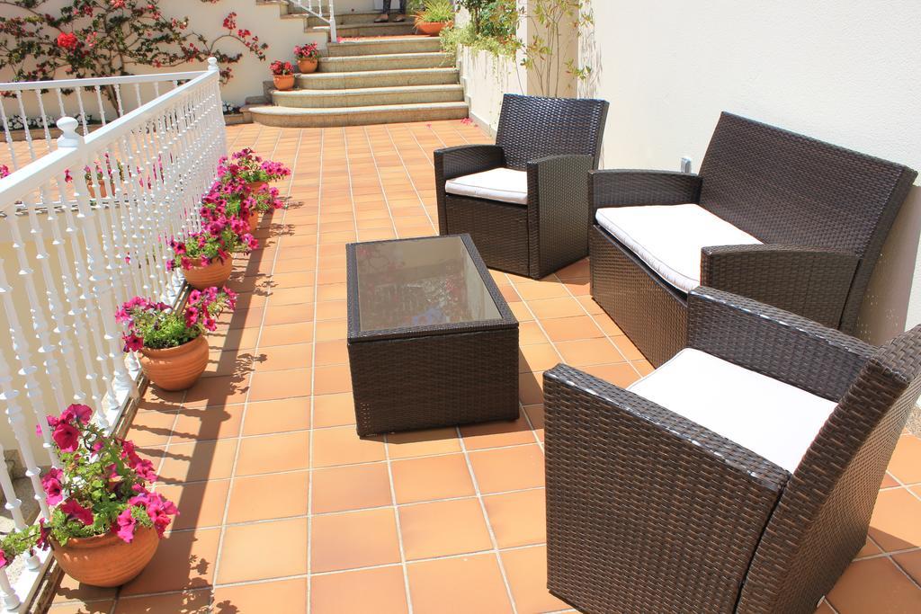 Apartamentos Maritimo Suites-Solo Adultos O Grove Exterior photo