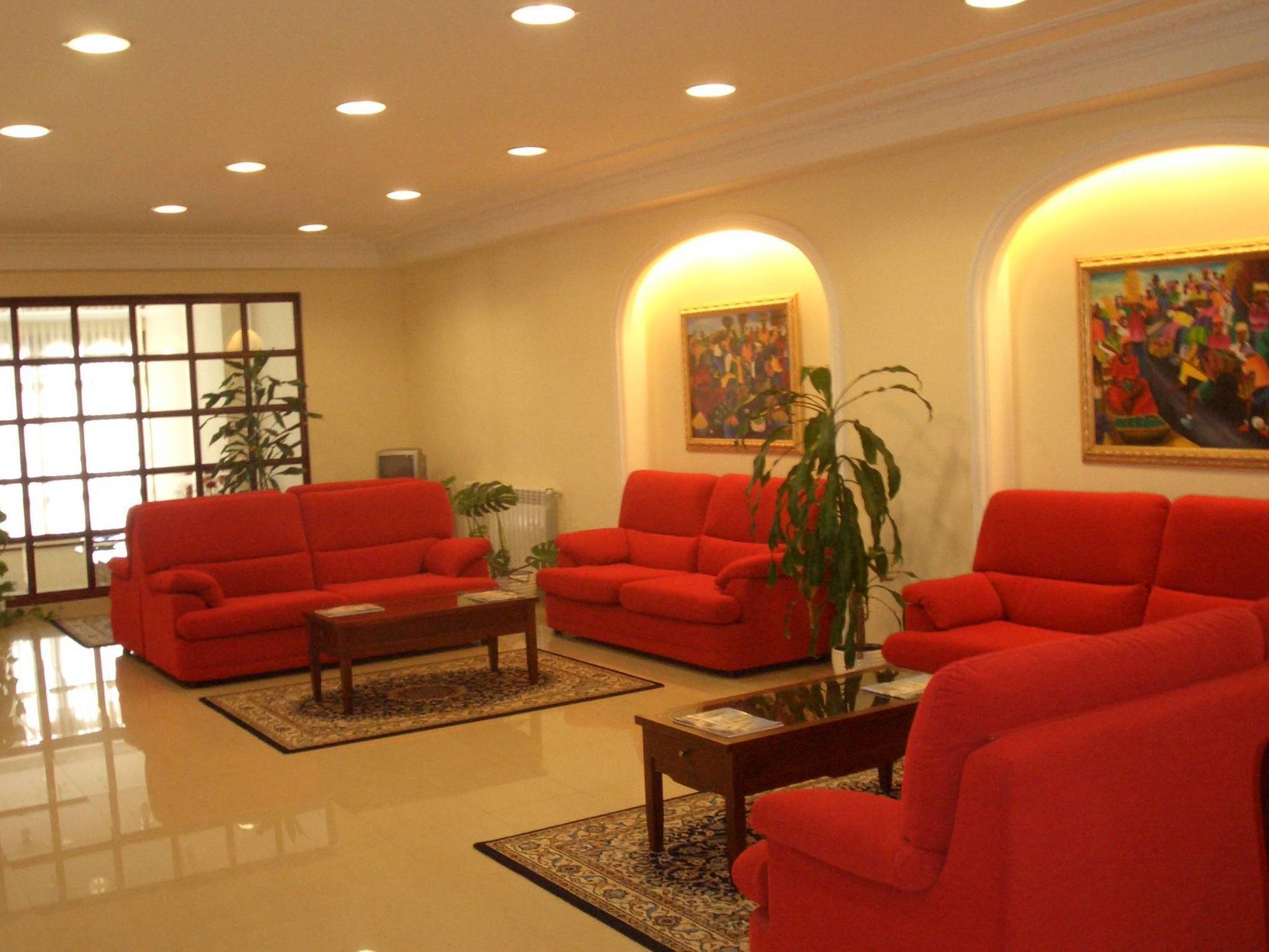 Apartamentos Maritimo Suites-Solo Adultos O Grove Interior photo